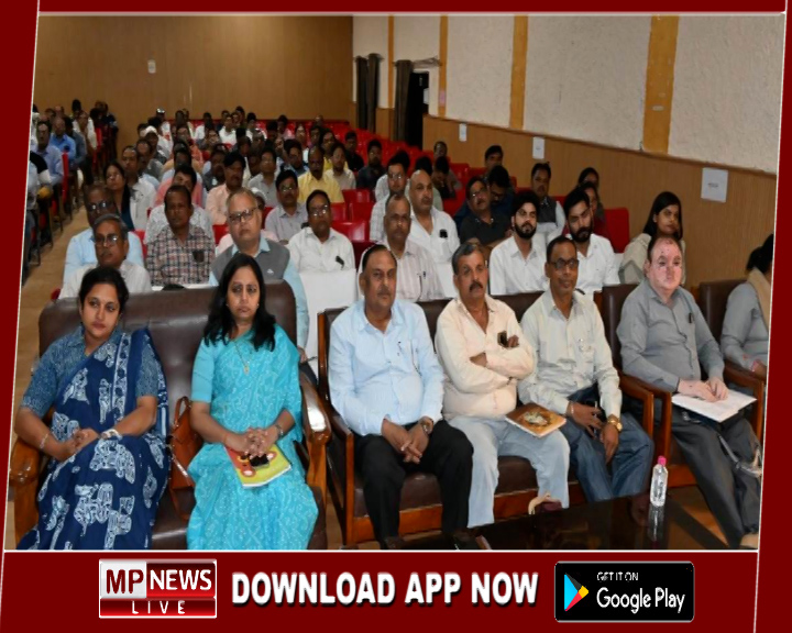 सेक्टर अधिकारियों का पहला प्रशिक्षण वेटरनरी कॉलेज में हुआ संपन्न