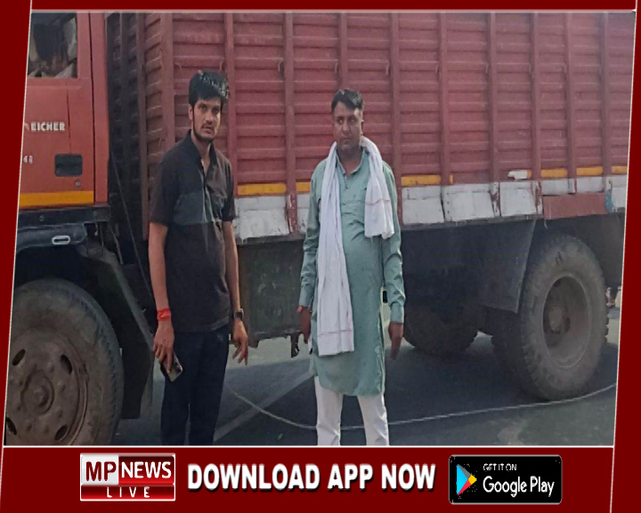 मवेशियों की हड्डियों से भरा ट्रक पकड़ा पुलिस ने, ड्राइवर सहित क्लीनर गिरफ्तार