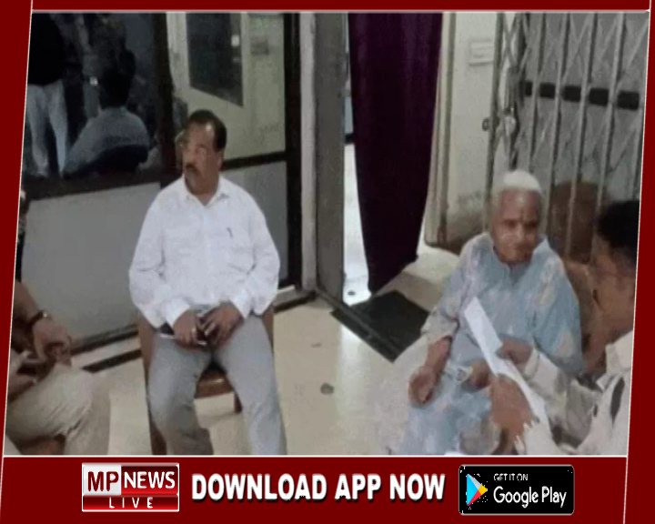 बाघ के खाल मिलने के मामले में डिप्टी कमिश्नर की माँ को भेजा गया जेल