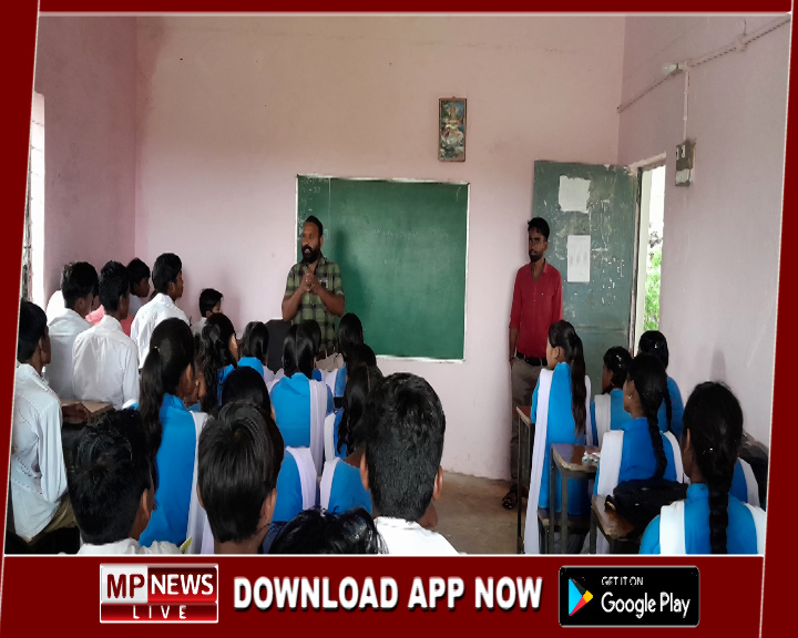 शासकीय उच्चतर माध्यमिक विद्यालय करौंदी में व्यवसायिक शिक्षा ट्रेड कृषि के विद्यार्थियों को जैविक खेती का दिया गया प्रशिक्षण