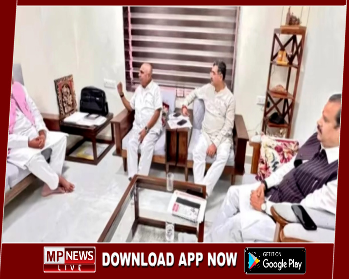 कलेक्‍टर से अभद्रता मामले में बीजेपी विधायक नरेंद्र कुशवाह को भोपाल बुलाकर दी गई चेतावनी
