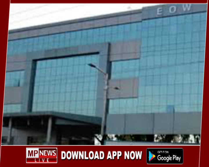 60 हजार की रिश्वत लेते पत्नी संग पकड़ा गया डीपीसी, पेट्रोल पंप पर ही ईओडब्लू ने कर दी कार्रवाई