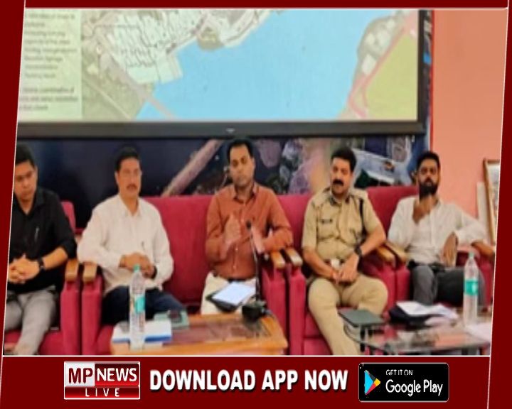 सिंहस्थ 2028 की तैयारी हुई तेज, नगरीय प्रशासन एवं विकास विभाग के आयुक्त ने ओंकारेश्वर में की विकास कार्यों की समीक्षा