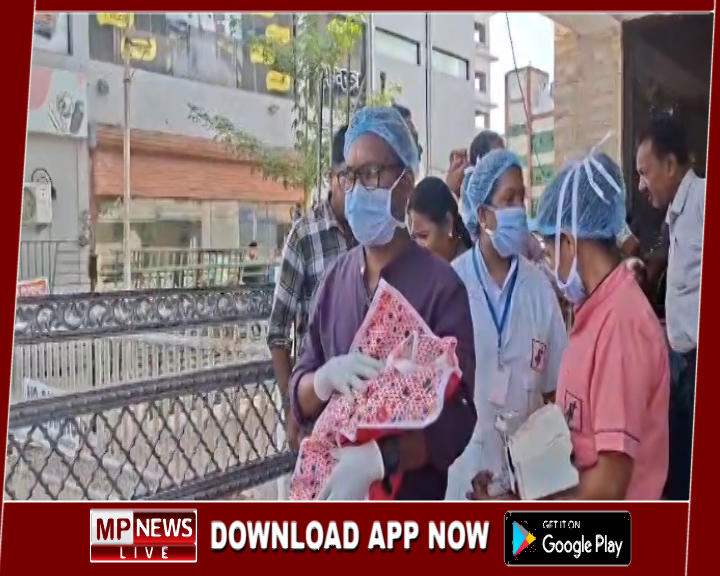 नवजात बच्ची के दिल में छेद, एयरलिफ्ट कर मुंबई किया गया रवाना, सरकार उठाएगी पूरा खर्चा