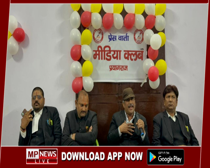 अस्पताल की लापरवाही के कारण पत्नी की हुई मौत, पत्नी की मौत के बाद न्याय दिलाने के लिए जगह-जगह लगा रहे मदद की गुहार