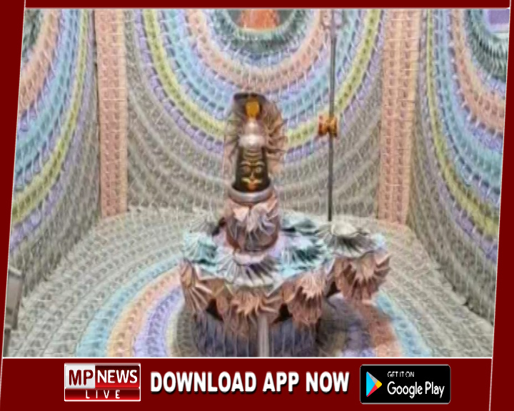 1.31 करोड़ के नए नोटों से सजा उज्जैन का शिव मंदिर, भगवान की मुकुट-माला और लड़ियां भी नोटों की बनी