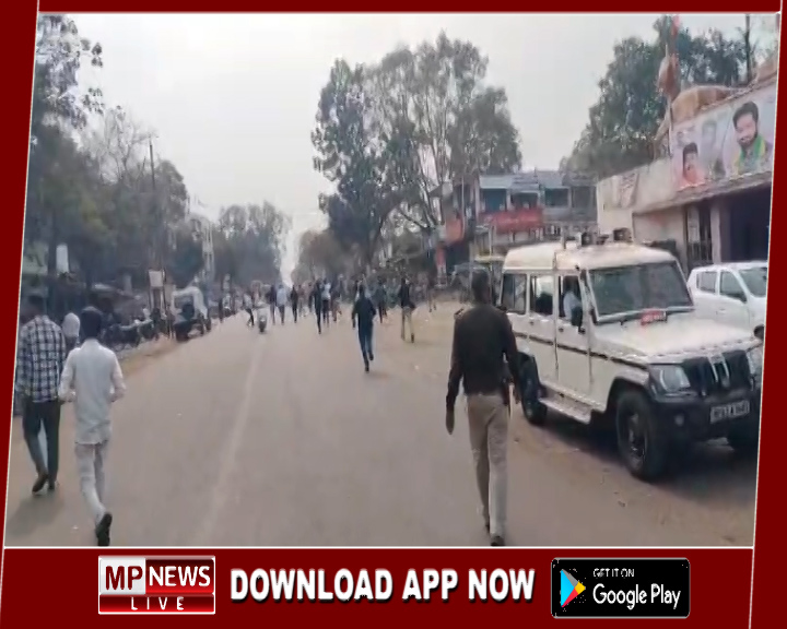 सिहोरा में सांप्रदायिक तनाव के बाद अतिरिक्त पुलिस बल तैनात, दोनों समुदाय के वरिष्ठ लोगों से मिलकर शांति बनाने की अपील