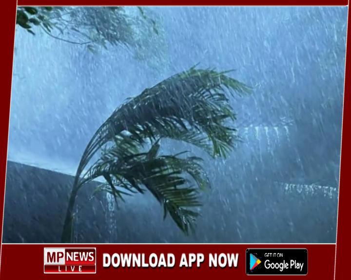 मध्य प्रदेश में बदला मौसम, मैहर में बारिश तो मुलताई में गिरे ओले, खरगोन में बिजली गिरने से महिला की मौत