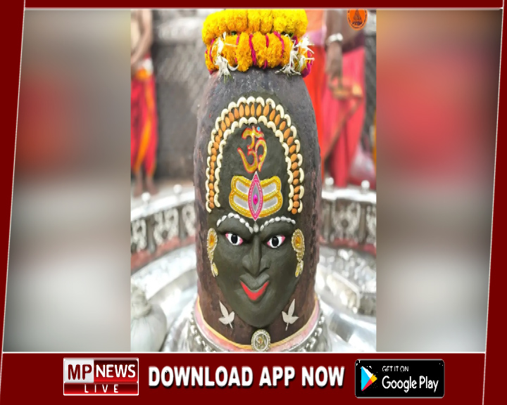 वैशाख नवमी पर श्री महाकाल की भस्म आरती में उमड़ा जनसैलाब, जयघोष से गूंजा महाकाल मंदिर