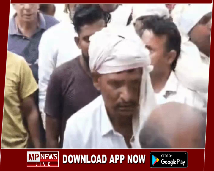 बस ने महिला को 30 फीट तक घसीटा, दोनों टायरों के बीच फसी महिला की दर्दनाक मौत