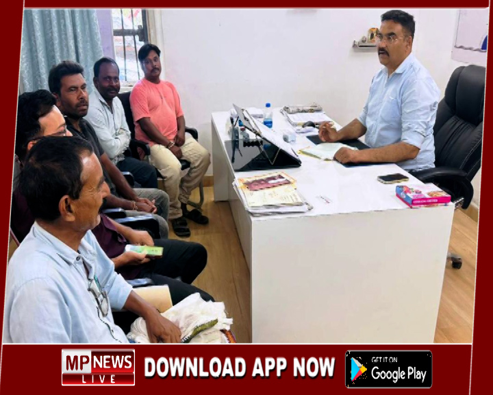 डैम घाट में नाव संचालन करने वालों को दिए गए सख्त निर्देश
