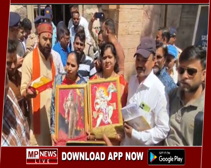कोर्ट के फैसले के बाद पहली बार हुई भोजशाला परिसर में भगवान की आराधना, गूंजे पूजा-पाठ और हनुमान चालीसा के स्वर
